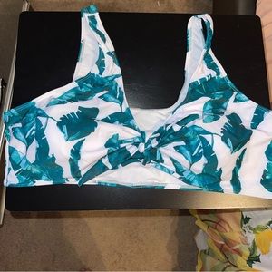 Plus Size Plant Design Two Piece Swimsuit